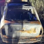 Corpo de homem é encontrado carbonizado ao lado de carro queimado em Cabreúva