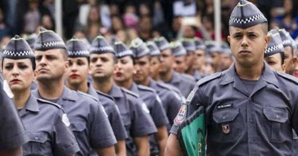 Governo de SP abre concurso para vagas de aluno-oficial da PM