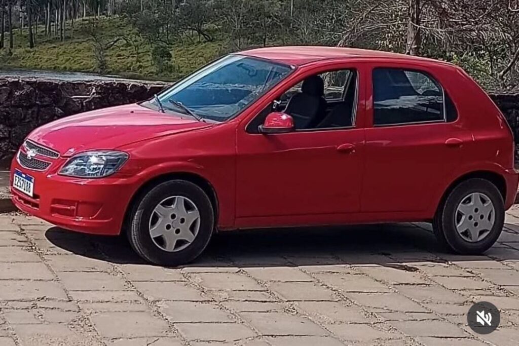 Três homens encapuzados assaltam mãe com bebê de 1 ano em Ibiúna (SP); carro foi levado e ainda não foi recuperado