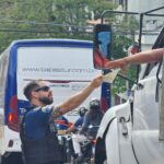 Campanha Maio Amarelo mobiliza motoristas e pedestres em ação educativa no Centro de Mairinque